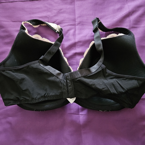 Black Underwire Bra w/ Pink Lace Detail 42DDD - Addition Elle - Picture 2 of 6